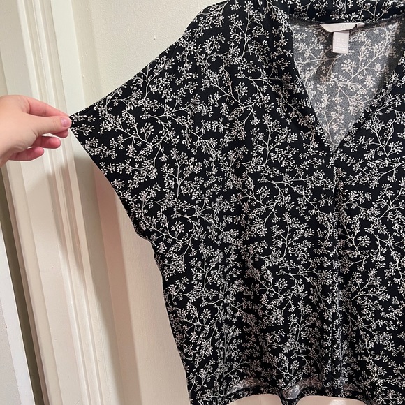 FLORAL BLOUSE - Picture 2 of 4